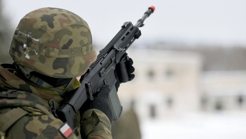 Quân sự thế giới hôm nay (20-5): Ba Lan đặt hàng bổ sung hơn 30.000 súng bộ binh